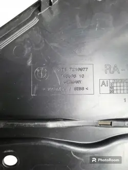 BMW Pyyhinvarren kansi OEM 74850810 - Käytetty