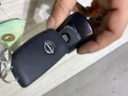 Insertion de clé Nissan Juke II F16 2023 OEM