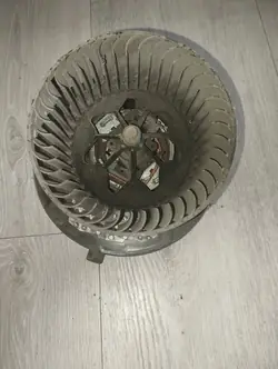 Motor de Ventilador Volkswagen PASSAT B8 3C1820015AA