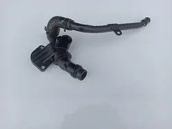 Audi S3 carcasa del termostato manguera de agua 06F121111H 2.0 TFSI