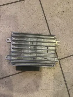 Omvormer Audi A3 8Y OEM 8X0035465A - Audi OE