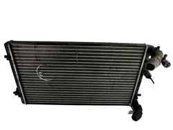 Radiateur Volkswagen Bora 1J0121619A