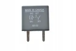 Relais Omron 04692141AA Chrysler Jeep Dodge 2008-2020