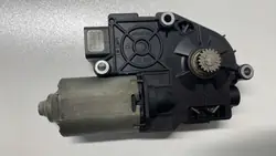 Mercedes-Benz takluckemotor OEM A2218204742 Begagnad