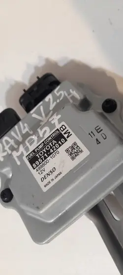 Toyota RAV4 XA50 bränslepumpskontroller 8957142019