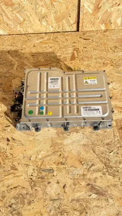 OEM 9840810680 Convertisseur Onduleur pour Peugeot