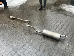 Catalizador Escape Completo OEM DG26477 Ford Puma MK2