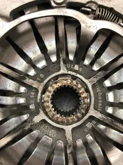 Volkwagen OE 04L141025 volant moteur bi-masse