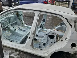 OEM IMPRK1544046 Pilar Central Esquerdo B Toyota Aygo II