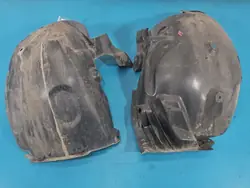 Höger framskärm OEM 638420004R för Renault Megane III