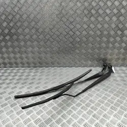 Balais d'essuie-glace avant CHEVROLET MALIBU 23353584