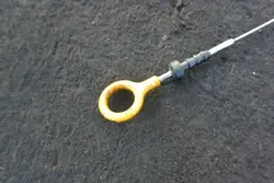 Vareta de óleo motor Nissan Patrol ZD30 OEM