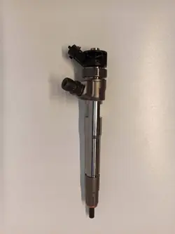 Bosch 0 445 110 939 Injektor