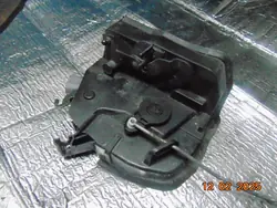 BMW X5 E53 Främre Höger Dörrlås OEM 8402540