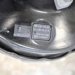 SERVO MERCEDES-BENZ E CABRIO (A207) A2074300230