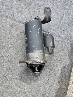 Démarreur Bosch Opel Vectra B