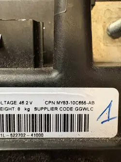 Batería Aston Martin DBX OEM MY83-10C655-AB 46Ah
