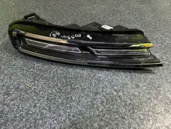 Halogen LED oikea etu Citroen C5 Aircross OEM 9818005080