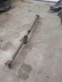 Arbre de transmission arrière Ford Ranger OEM AB394K145