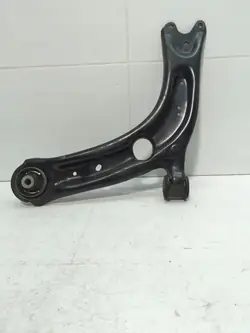 Front Left Control Arm VW Passat B8 2015 3Q0407151A