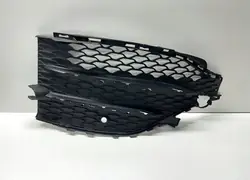 Rejilla de parachoques delantero lado derecho Mercedes-Benz GLE AMG A1678857503