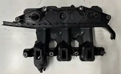 OEM 118300724R Couvre-soupape pour Megane III 1.6 DCI