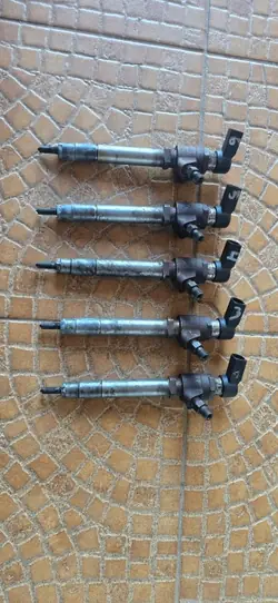 Injecteur Land Rover OE 4H2Q-9K546-AE - Occasion