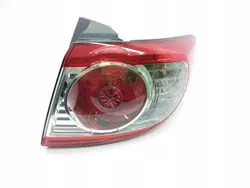 Luz trasera derecha Hyundai Santa Fe 2012 OEM