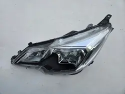 Faros delanteros izquierdo Mitsubishi Space Star II Lift 19- OEM