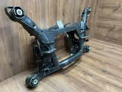 Poutre suspension arrière OEM K8D25K091AC Range Rover