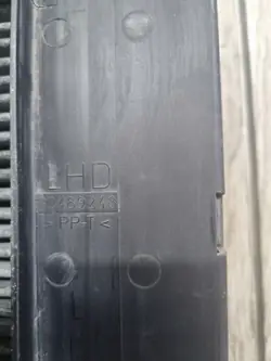 Cache boîtier filtre habitacle Volvo FH FM 20489245