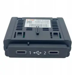 Prise USB Renault OEM 284H38566R pour Megane E-Tech