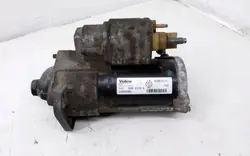 Motor de arranque DACIA DOKKER 1.5L diésel 2017 233006508R