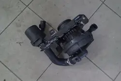 AUDI R8 4S Toissijainen ilmapumppu OEM 4S0906601