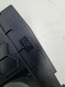 Askkopp Audi A5 OEM 8R0857951 - Begagnat skick