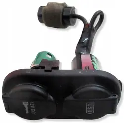 Fiat USB-portti OEM 735641552 Fiorino, Qubo, Nemo, Doblo