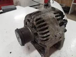 Vaihtovirtageneraattori RENAULT MEGANE III HATCHBACK 1.5L diesel