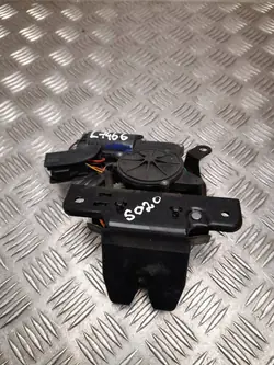 FECHADURA DO PORTA-MALAS TRASEIRO TESLA MODEL 3 Y 1500604-00-B