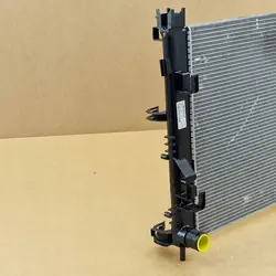 Wasserkühler OEM F&5*4 214107326R für Dacia/Renault