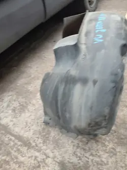 Aile avant droite d'occasion OEM pour Volkswagen Jetta VI