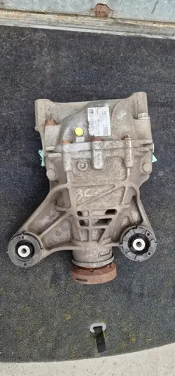 Taka-akselin tasauspyörästö JAGUAR XF (X260) GX734A213FB 2.0L Diesel