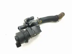 Carcasa termostato Nissan OEM 922300601R - Usado