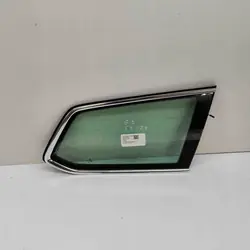 VW Passat B8 takaoikea ikkuna OEM 3G9845298