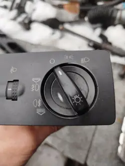 Skoda Fabia I Lichtschakelaar Voor 6Y1941531L