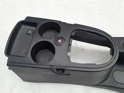 Keskikonsolin käsinoja OEM 5P0863243E Seat Altea XL:lle