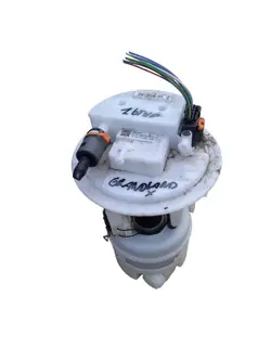 Pompe à essence Opel Grandland X 1.6 THP 100122694