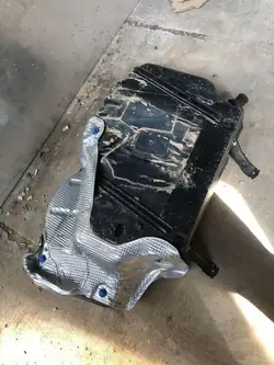 Réservoir carburant OEM A2474701704 pour CLA II 1.3 B 2022
