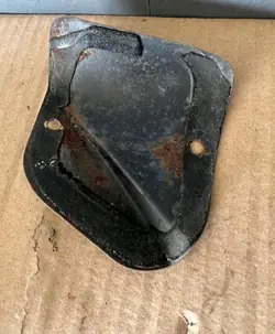 Tapa de tornillo bisagra izquierda Chevrolet Corvette C3 #640
