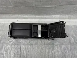 Armstöd VELAR - PODŁOKIETNIK för Land Rover Velar L560
