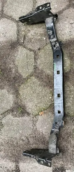 Takapuskuri Nissan Navara 05-15 OEM 852605X00A